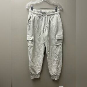 Fleece Factory Women’s Light Grey Cargo Sweatpants